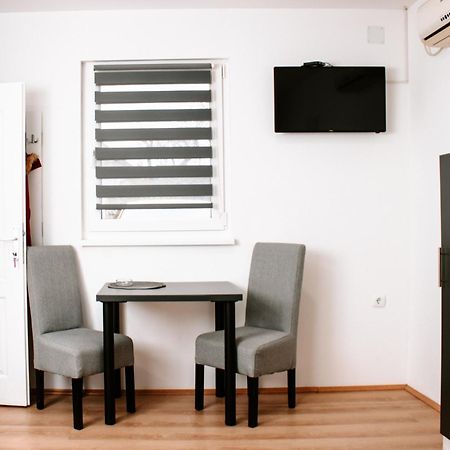 Apartamento S. A. L. 2 Zrenjanin Exterior foto